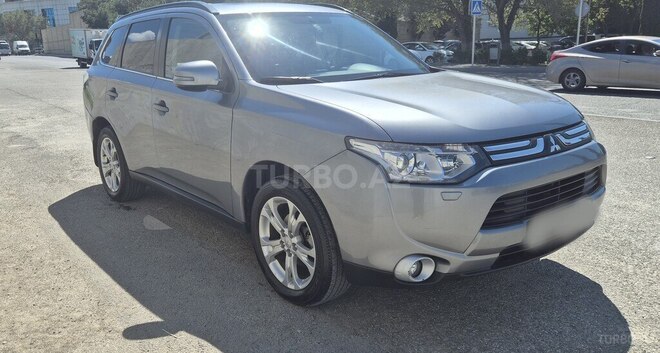 Mitsubishi Outlander 2014, 144,403 km - 2.4 l - Bakı