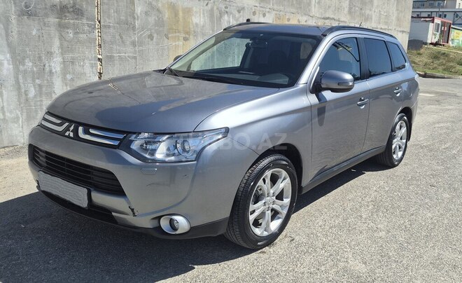 Mitsubishi Outlander 2014, 144,403 km - 2.4 l - Bakı