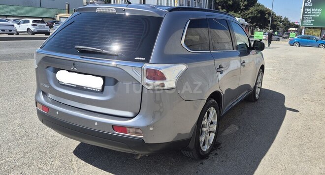 Mitsubishi Outlander 2014, 144,403 km - 2.4 l - Bakı
