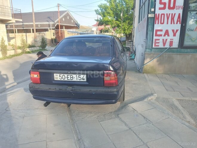 Opel Vectra 1994, 534,000 km - 1.8 l - Beyləqan