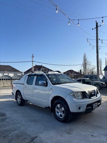 Nissan Navara 2011, 366,000 km - 2.5 l - Xaçmaz