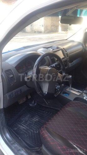 Nissan Navara 2011, 366,000 km - 2.5 l - Xaçmaz