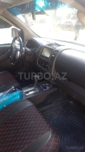 Nissan Navara 2011, 366,000 km - 2.5 l - Xaçmaz