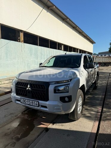 Mitsubishi L200 2024, 35,000 km - 2.4 l - Bakı