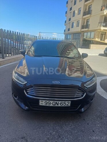 Ford Fusion (North America) 2015, 185,000 km - 2.0 л - Bakı