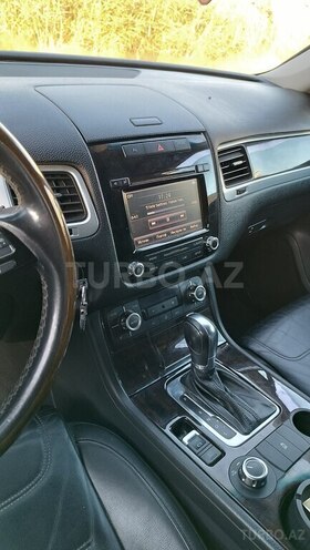 Volkswagen Touareg 2011, 137,000 km - 3.6 л - Bakı