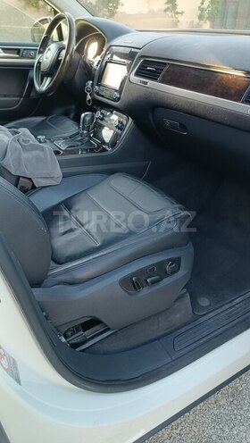 Volkswagen Touareg 2011, 137,000 km - 3.6 л - Bakı