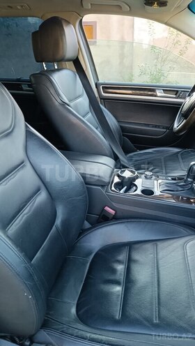 Volkswagen Touareg 2011, 137,000 km - 3.6 л - Bakı