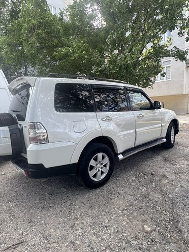 Mitsubishi Pajero 2007, 237,800 km - 3.0 l - Bakı