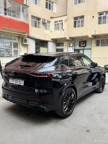 Changan  2025, 24,000 km - 1.5 l - Bakı