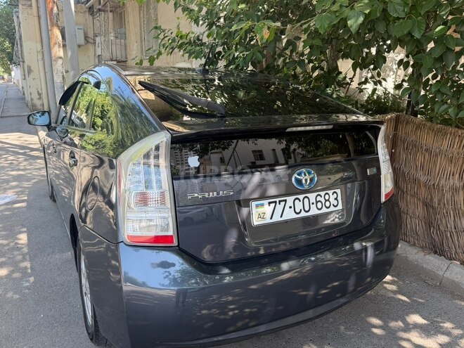 Toyota Prius 2010, 255,000 km - 1.8 л - Bakı