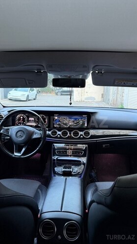 Mercedes E 220 d 2017, 249,000 km - 2.0 l - Bakı