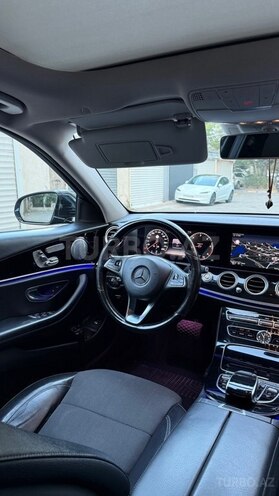 Mercedes E 220 d 2017, 249,000 km - 2.0 l - Bakı