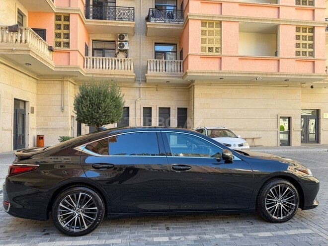 Lexus ES 300h 2022, 58,000 km - 2.5 л - Bakı