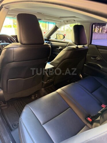 Lexus ES 300h 2022, 58,000 km - 2.5 л - Bakı