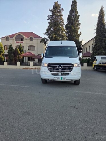 Mercedes Sprinter 319 2019, 376,000 km - 3.0 l - Gəncə