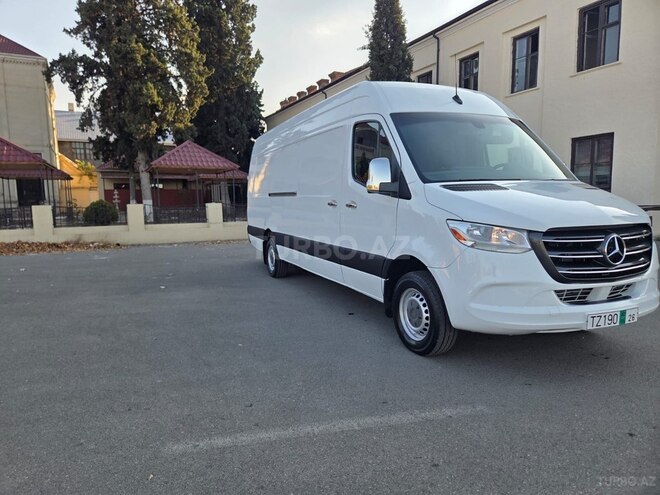 Mercedes Sprinter 319 2019, 376,000 km - 3.0 l - Gəncə