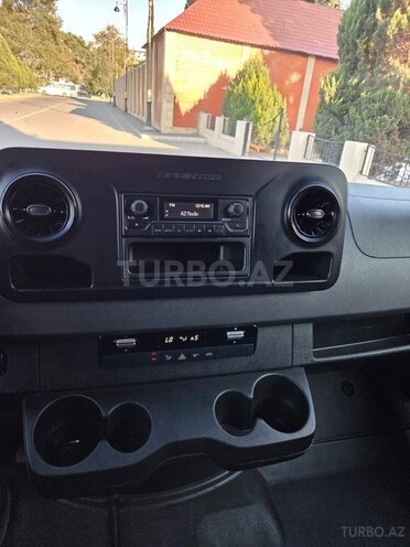 Mercedes Sprinter 319 2019, 376,000 km - 3.0 l - Gəncə