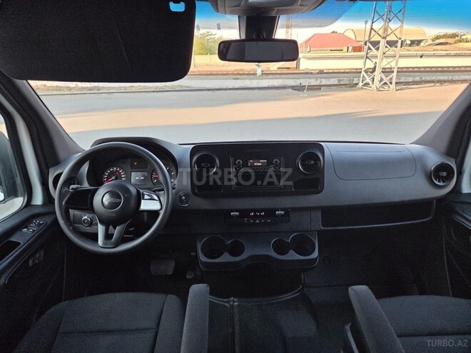 Mercedes Sprinter 319 2019, 376,000 km - 3.0 l - Gəncə