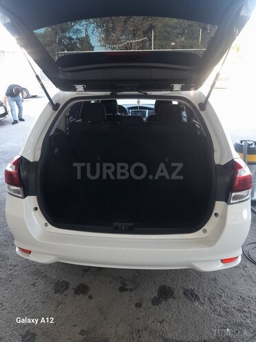 Toyota Corolla Fielder 2019, 132,000 km - 1.5 l - Bakı