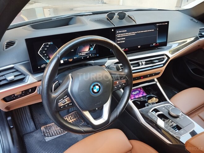 BMW 330e 2023, 37,000 km - 2.0 l - Bakı