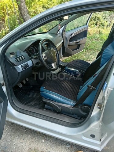Opel Astra 2006, 235,457 km - 1.4 l - Oğuz