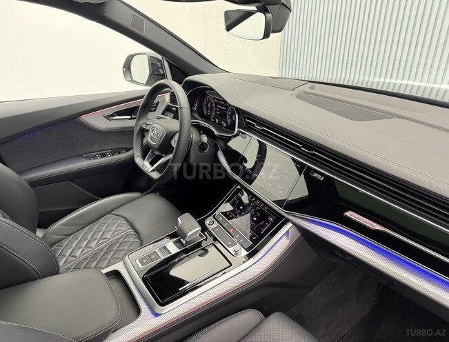Audi Q8 2025, 8,500 km - 3.0 l - Bakı