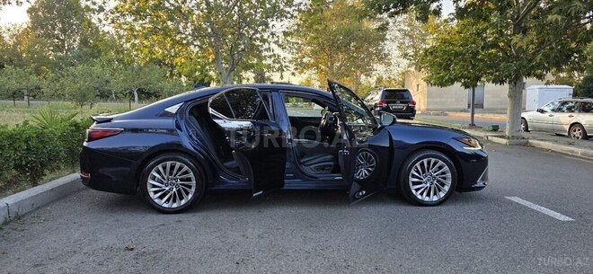 Lexus ES 300h 2021, 77,300 km - 2.5 л - Gəncə