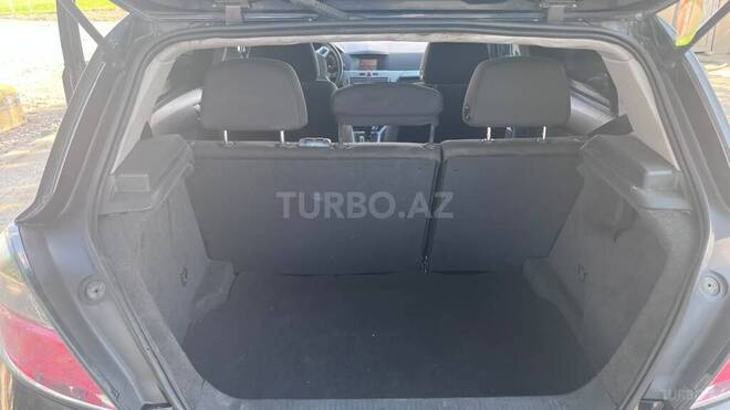 Opel Astra 2009, 235,000 km - 1.4 l - Gəncə