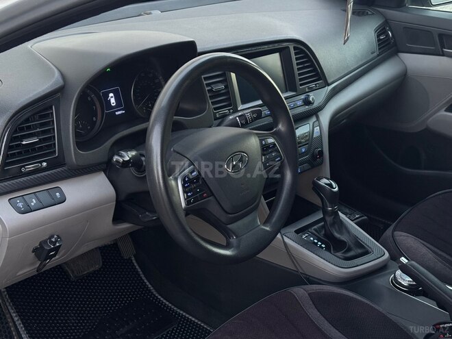 Hyundai Elantra 2017, 246,000 km - 2.0 л - Bakı