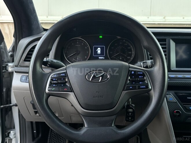 Hyundai Elantra 2017, 246,000 km - 2.0 л - Bakı