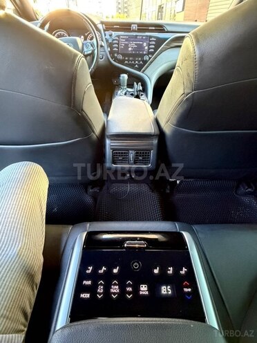 Toyota Camry 2018, 260,000 km - 2.5 l - Bakı