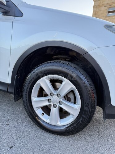 Toyota RAV4 2014, 227,000 km - 2.2 l - Bakı