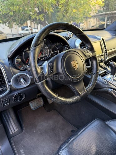 Porsche Cayenne GTS 2013, 215,000 km - 4.8 l - Bakı