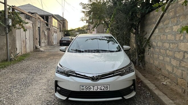 Toyota Corolla 2016, 160,000 km - 1.6 l - Bakı