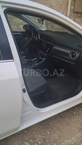 Toyota Corolla 2016, 160,000 km - 1.6 l - Bakı
