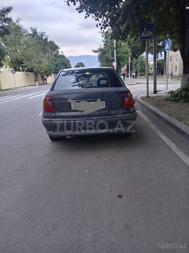 Opel Astra 1994, 500,000 km - 1.6 l - 