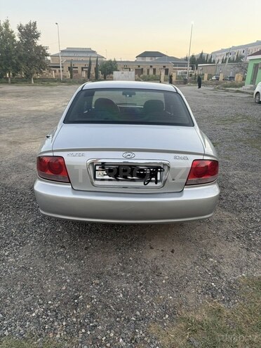 Hyundai Sonata 2004, 231,400 km - 2.4 l - Şirvan