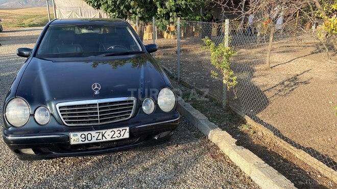 Mercedes E 240 2000, 360,000 km - 2.4 l - İsmayıllı