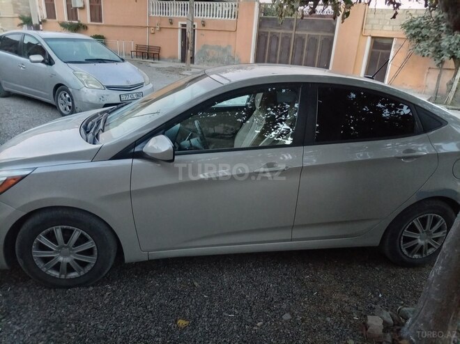 Hyundai Accent 2016, 160,981 km - 1.6 л - Şəmkir