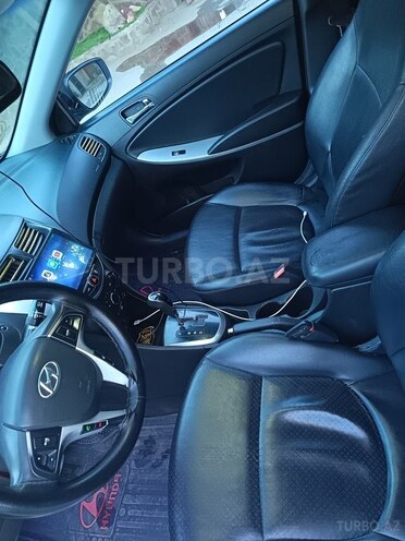 Hyundai Accent 2013, 351,989 km - 1.6 l - Sumqayıt