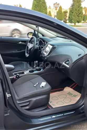 Chevrolet Cruze 2018, 129,000 km - 1.4 l - Gəncə