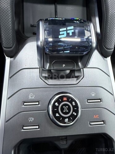 Jetour T2 2025, 15,000 km - 2.0 l - Bakı