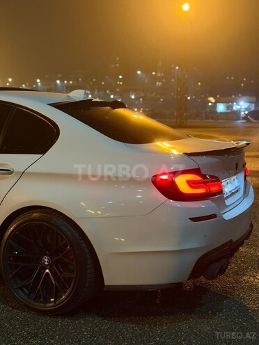 BMW 528 2015, 280,000 km - 2.0 l - Bakı
