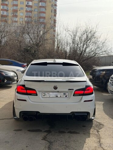BMW 528 2015, 280,000 km - 2.0 l - Bakı