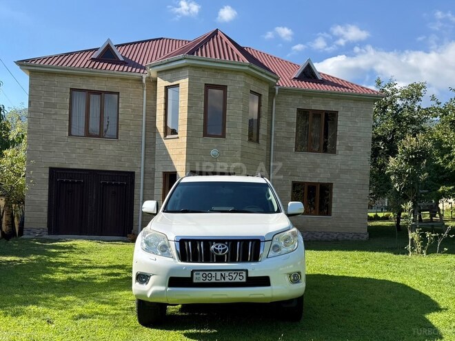 Toyota Land Cruiser Prado 2012, 197,023 km - 2.7 л - Zaqatala