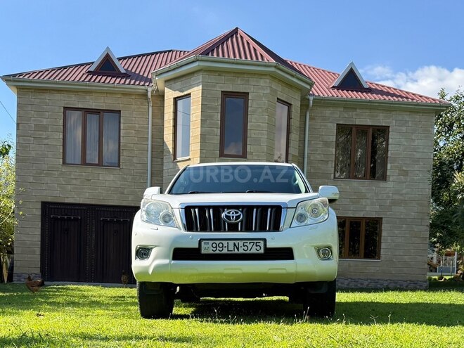Toyota Land Cruiser Prado 2012, 197,023 km - 2.7 л - Zaqatala