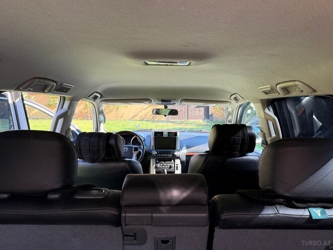 Toyota Land Cruiser Prado 2012, 197,023 km - 2.7 л - Zaqatala