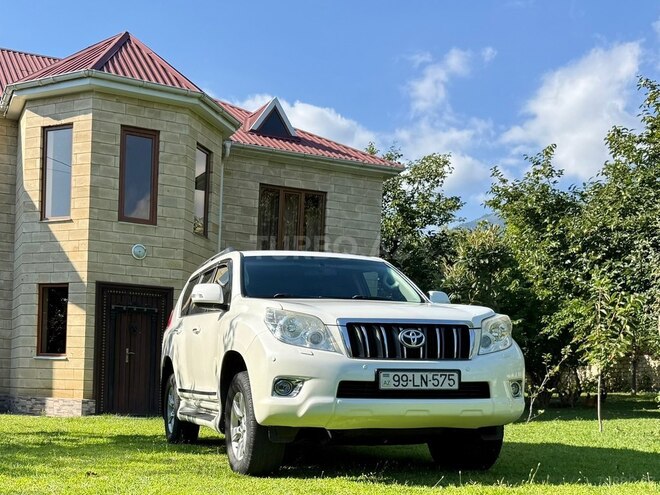 Toyota Land Cruiser Prado 2012, 197,023 km - 2.7 л - Zaqatala