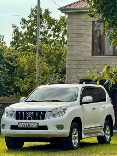 Toyota Land Cruiser Prado 2012, 197,023 km - 2.7 л - Zaqatala